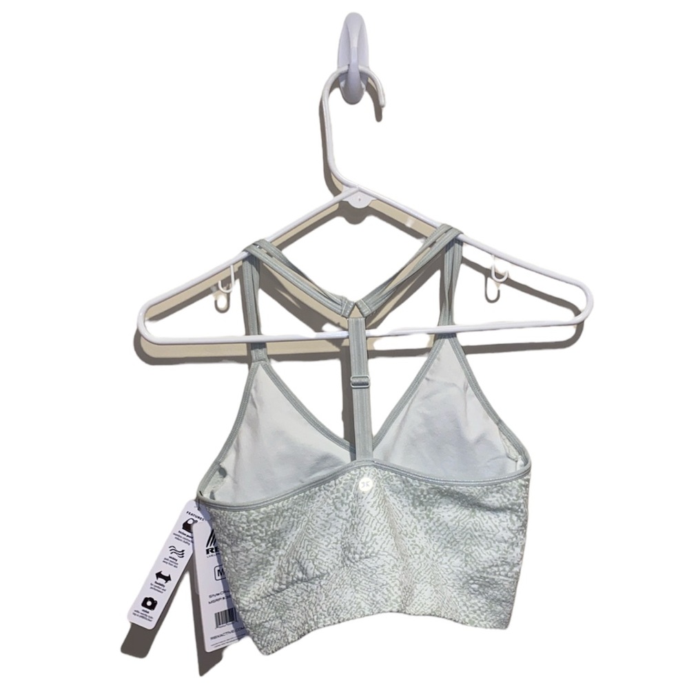 [RBX] Light Green Soft Sports Bra - Picture 3 of 3